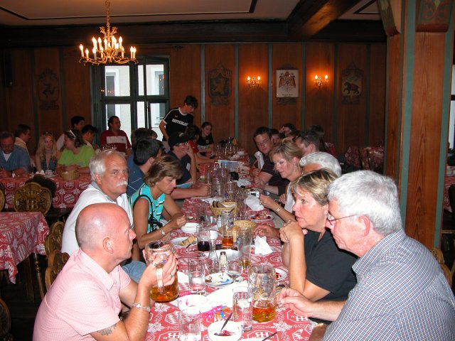 hofbraudinner.jpg